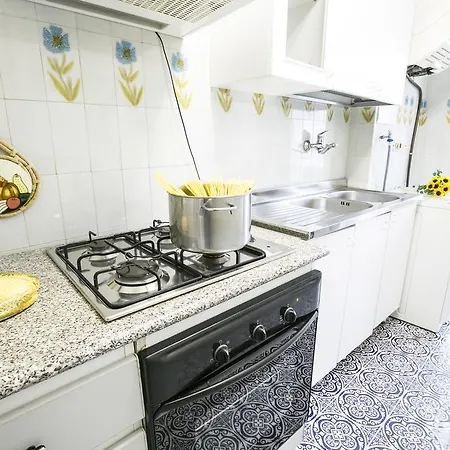 La Playa A Vacanza Апартаменты *